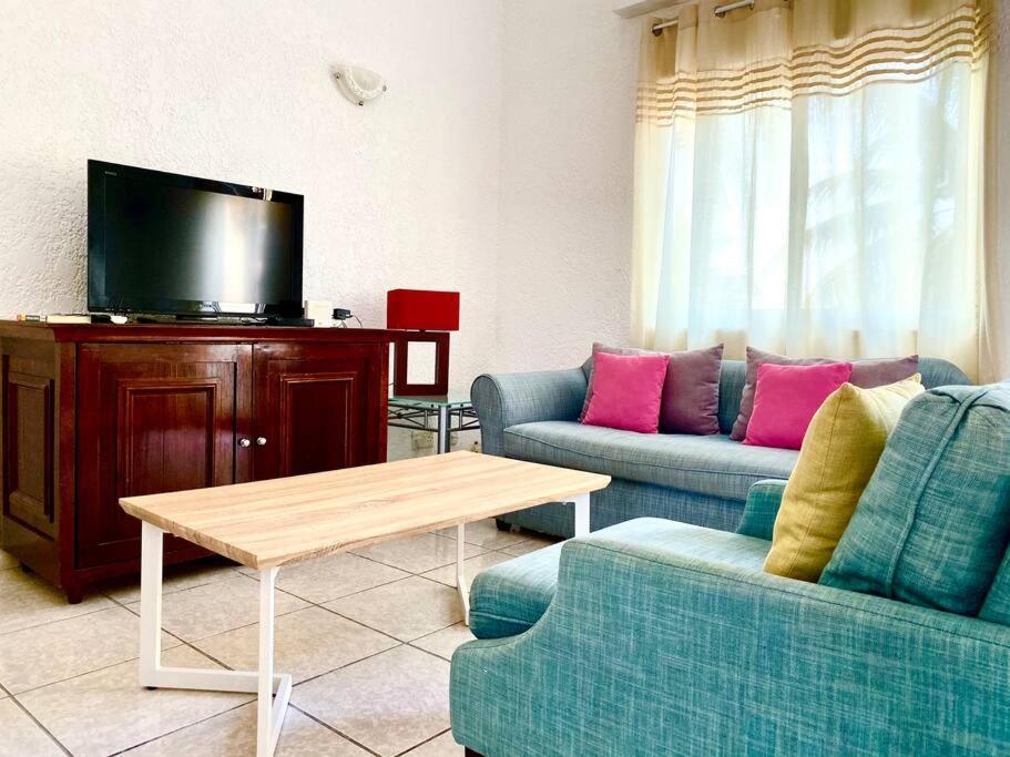 Apt Terrasse Bord De Mer & Piscine / Flic En Flac Luaran gambar